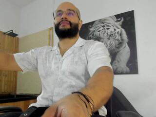 Luke Hoott webcam model stream image