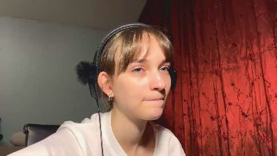 YelenaSoden webcam model stream image