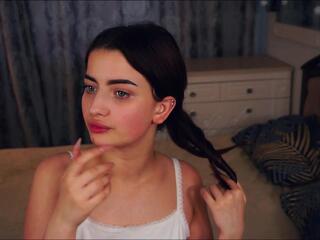 Audrey Caudella webcam model stream image