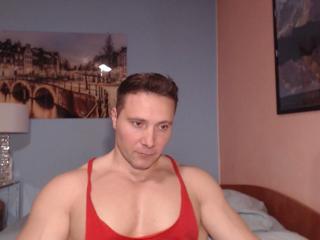Hunky Muscle webcam flirt4free model stream image