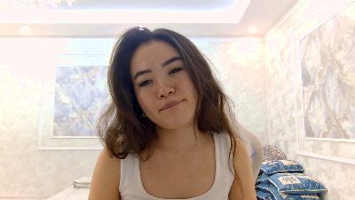 AzzieSaindon webcam model stream image