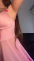 luzilu69hot webcam model stream image