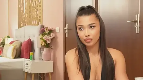 MyaMuse webcam model stream image