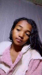 Elisah7 webcam model stream image