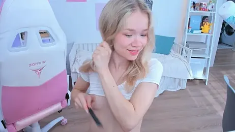 Lily_Young webcam model stream image
