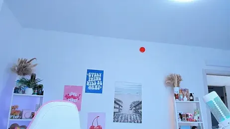 Lily_Young webcam model stream image
