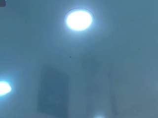 happertyla webcam model stream image