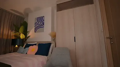 AmyLuxe webcam model stream image