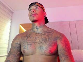 Joseph King webcam model stream image