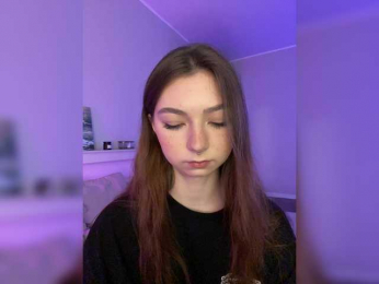 ShyAlya webcam model stream image