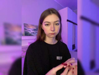 ShyAlya webcam model stream image