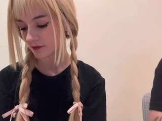 doubleten webcam model stream image