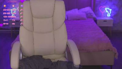 SilverrMoon webcam model stream image