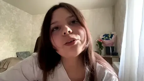 Purekittyshy webcam model stream image
