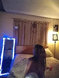 Ariana_bb webcam stripchat model stream image