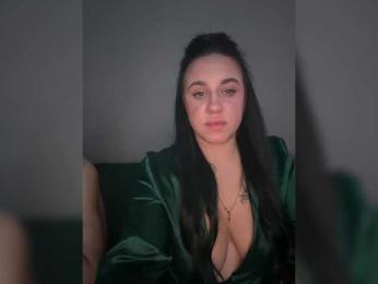 Tommi-Cherry webcam model stream image