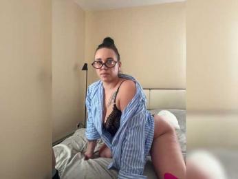 Tommi-Cherry webcam model stream image