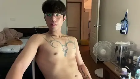 Uzii_310 webcam model stream image