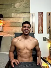 anddy_white webcam stripchat model stream image