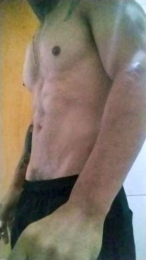 Maluco10 webcam model stream image