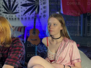 Chill-Pic webcam bongacams model stream image