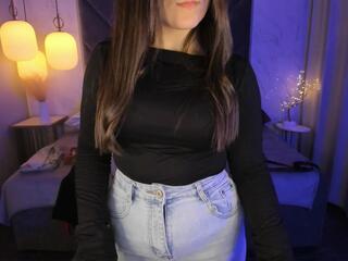 Kylie Janney webcam model stream image