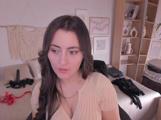 Kylie Janney webcam model stream image