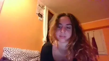 HornyJuliaXO webcam model stream image