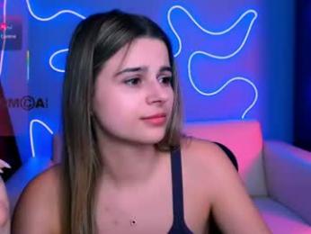 luckybabymeow webcam model stream image