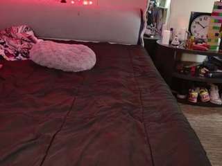 longdongsilver32 webcam model stream image