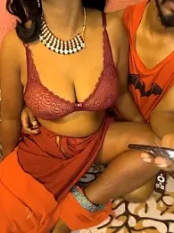 Kissing_Couple webcam model stream image