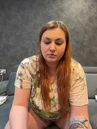 CandyShoopp webcam model stream image