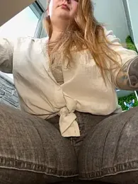 CandyShoopp webcam model stream image