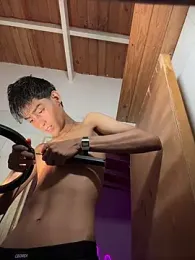 Mauuu18 webcam model stream image