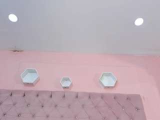chantal-priston webcam model stream image