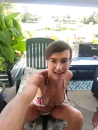 MoiEtLuiXX webcam model stream image