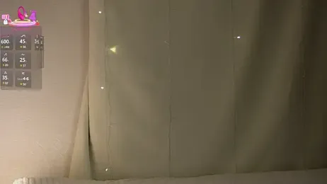 AnnyBangs webcam model stream image
