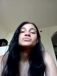 Virgin_Pussy_Love webcam model stream image
