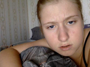 Asya16 webcam model stream image