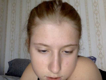 Asya16 webcam model stream image
