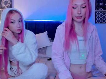 pink-poison webcam model stream image