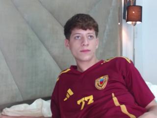Archie Dicaprio webcam model stream image