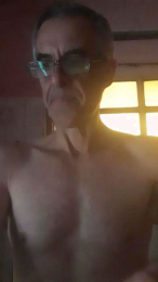 hugobaires69 webcam model stream image
