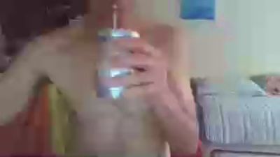 hugobaires69 webcam model stream image