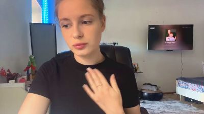 DotGilvin webcam model stream image