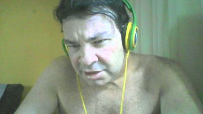 Renatosf00 webcam model stream image
