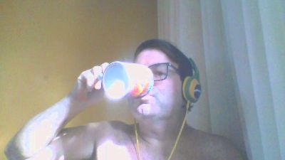Renatosf00 webcam model stream image