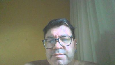 Renatosf00 webcam model stream image