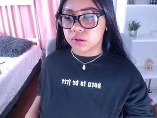 naahom1 webcam model stream image