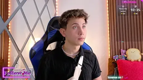Naughty__Chriss webcam model stream image